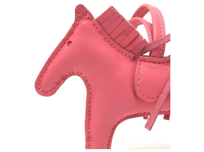 Charm per Borsa Rodeo PM di Hermès Rosa - vista 5