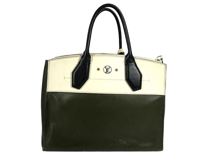 Borsa Tote City Steamer MM di Louis Vuitton Bianco Cachi - vista 2