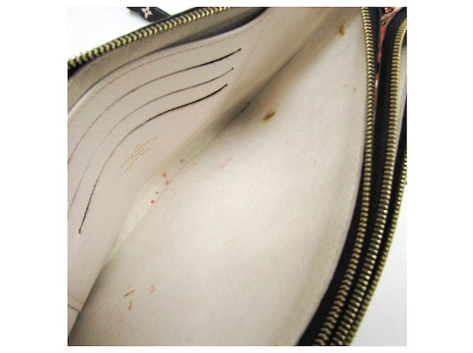 Pochette Doppia Zip Clafity LV M69488 di Louis Vuitton Marrone Nero Bianco - vista 12