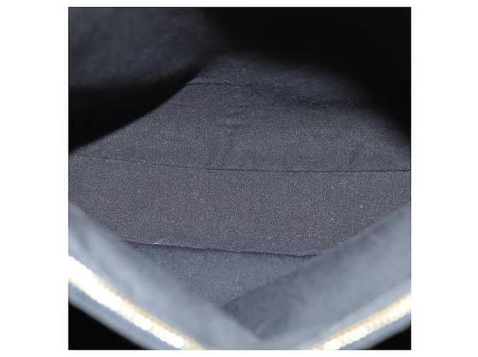 Borsa Louis Vuitton Mandara in pelle Epi MM Nero - vista 5