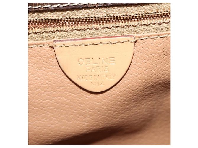 Céline Borsa a Spalla Celine Macadam in Pelle PVC Marrone - vista 6