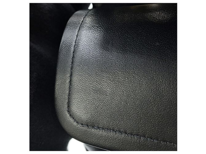 Chanel Matelasse 25 Chain Shoulder Bag Black - view 11
