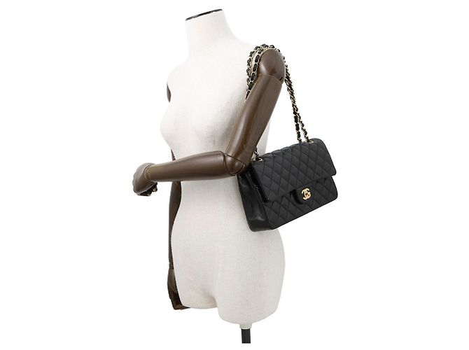 Chanel Matelasse 25 Chain Shoulder Bag Black - view 4