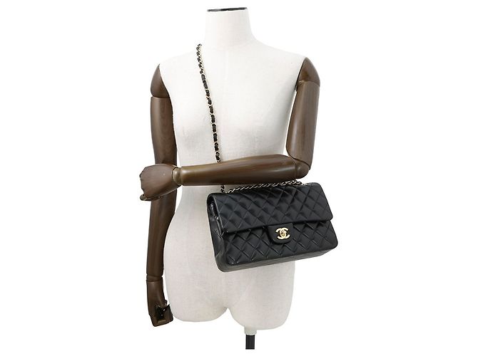 Chanel Matelasse 25 Chain Shoulder Bag Black - view 5