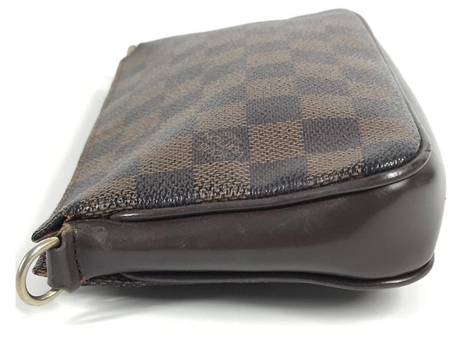 Borsa a Spalla Pochette Damier Navona Louis Vuitton Marrone Damier ebene - vista 4