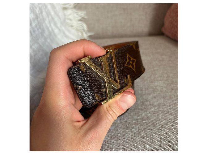 Montsouris Louis Vuitton Initiales Belt Brown Leather - view 5