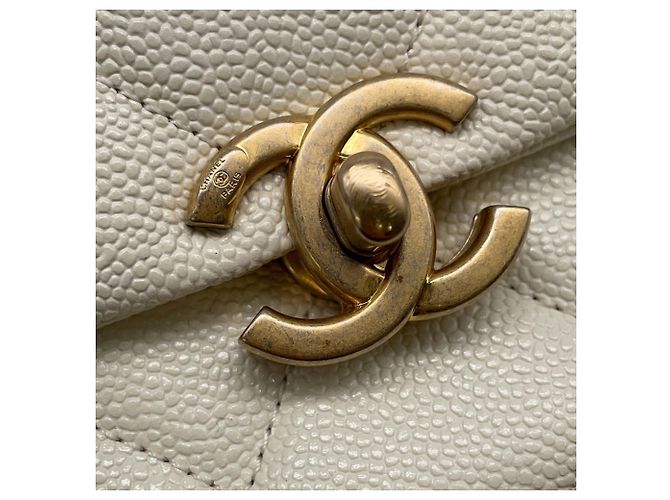Chanel Matelasse White Shoulder Bag - view 8