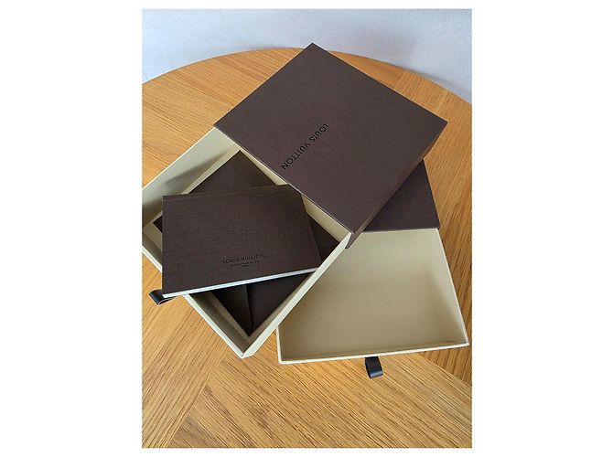 Boîtes de rangement Louis Vuitton marron - vue 14