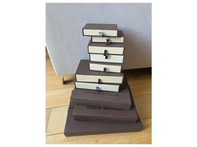 Boîtes de rangement Louis Vuitton marron - vue 4