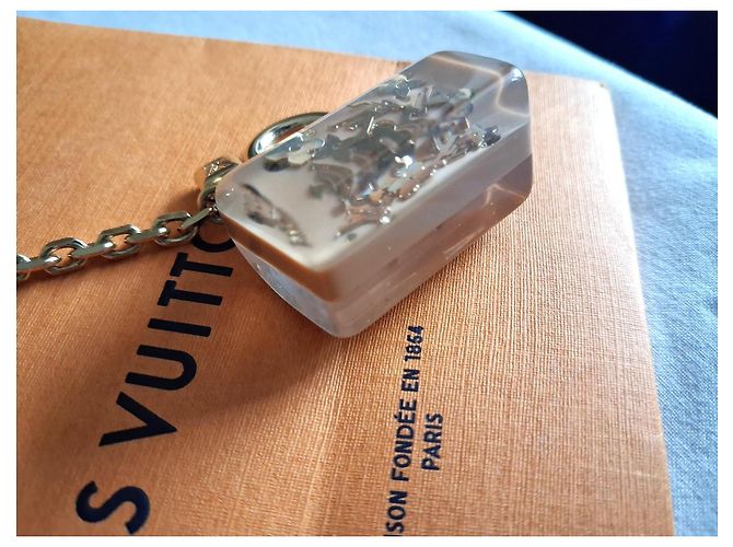 Charm per borsa Louis Vuitton Monogramma Camel Oro Beige D'oro Metallico Carne Gold hardware Cammello - vista 4