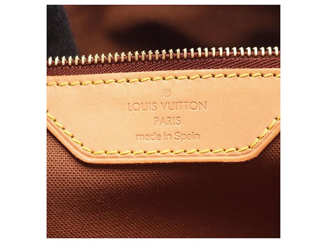 Borsa a Spalla Monogram Abbesses di Louis Vuitton Marrone - vista 10