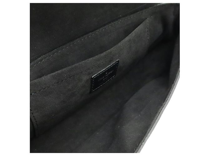 Pochette Montaigne Epi Louis Vuitton Nero - vista 6
