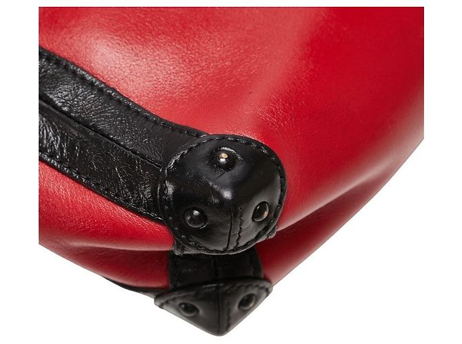Borsa a spalla in pelle Petite Malle Soft MM Louis Vuitton Rosso - vista 7