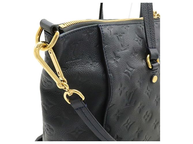Borsa 2 in 1 Louis Vuitton Lumineuse PM in pelle Monogram Empreinte Blu - vista 8