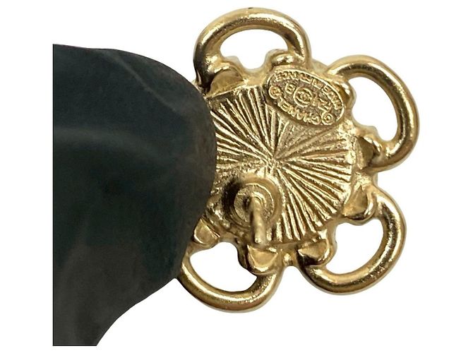 Pendientes Flor Marca Coco Chanel Dorado Metálico - vista 3