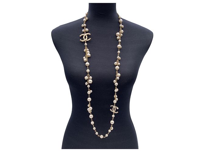 Timeless Collana in metallo Chanel CC D'oro Metallico - vista 3