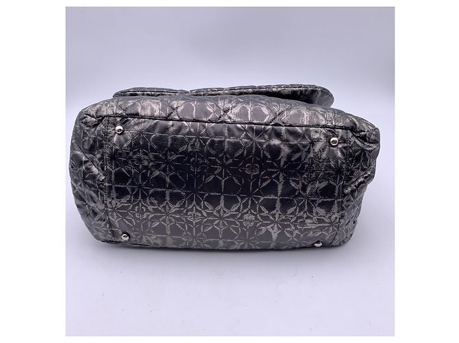 Timeless Chanel Bolso de solapa de nylon con estampado abstracto Rock in Moscow Gris - vista 11