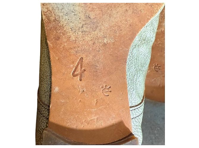 Autre Marque Chaussures en cuir à lacets eb.a.gos Doré - vue 10