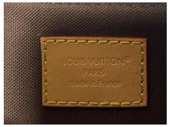 Pochette Louis Vuitton Liv in pelle marrone scuro - vista 3
