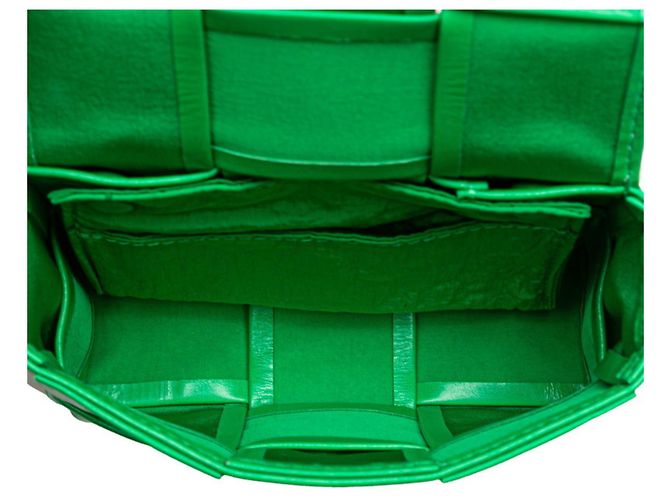 Borsa a Spalla Mini Cassette Maxi Intrecciato di Bottega Veneta Verde - vista 6
