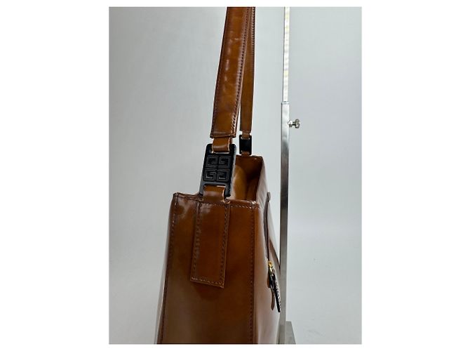 Vintage Givenchy Tasche aus lackiertem Leder braun - Ansicht 4