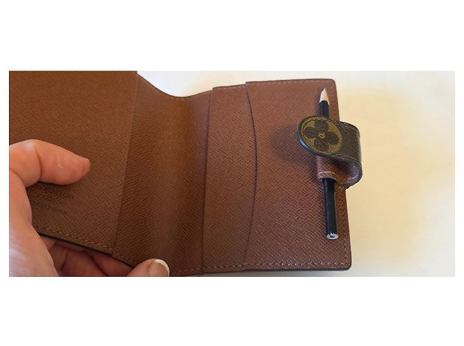 Louis Vuitton Copertura per quaderno e matita. Monogramma - vista 9