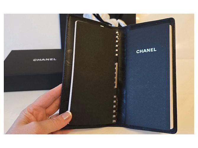 Chanel Portaagenda. Negro - vista 3