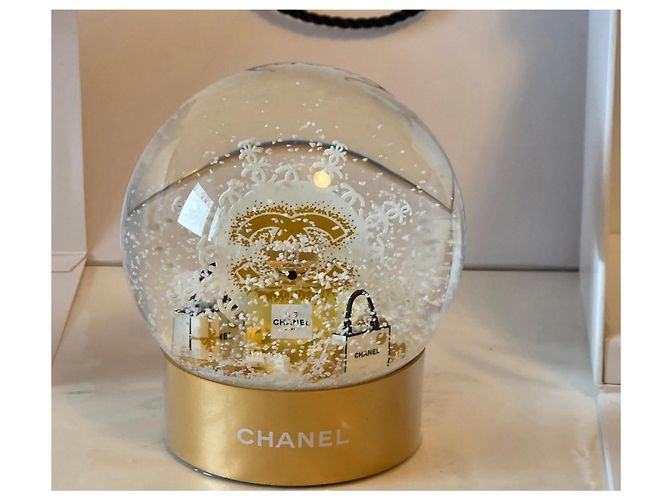 Chanel Snow Globe Golden - view 10