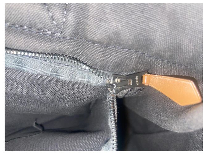 Toto Bag Hermès Hèrmes Tote Canvas PM Grau - Ansicht 13