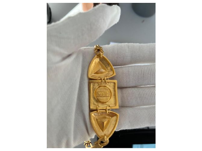 Bracciale Yves Saint Laurent in acciaio dorato con cristalli e perla D'oro - vista 3