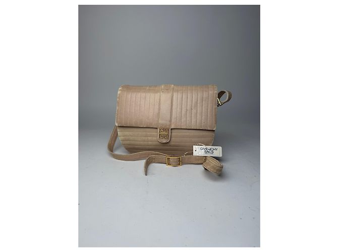 Vintage Givenchy Umhängetasche aus Leder in Beige - Ansicht 5
