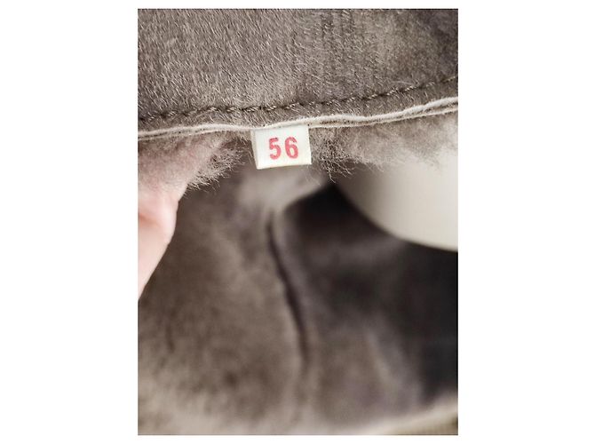 Autre Marque Lammfellmantel Taupe mit Lederbesatz - Ansicht 8