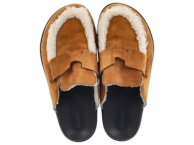 Mules Hermès Go in suede di capra marrone con fodera in shearling Rosso - vista 3