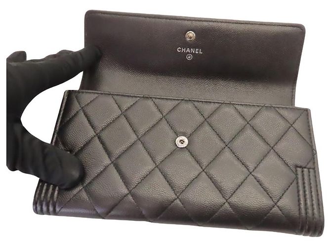 Chanel Boy Chanel Caviar Long Wallet Black - view 7