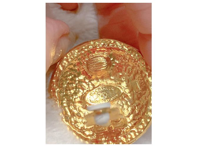 Orecchini Vintage Chanel della metà degli anni '80 D'oro - vista 4