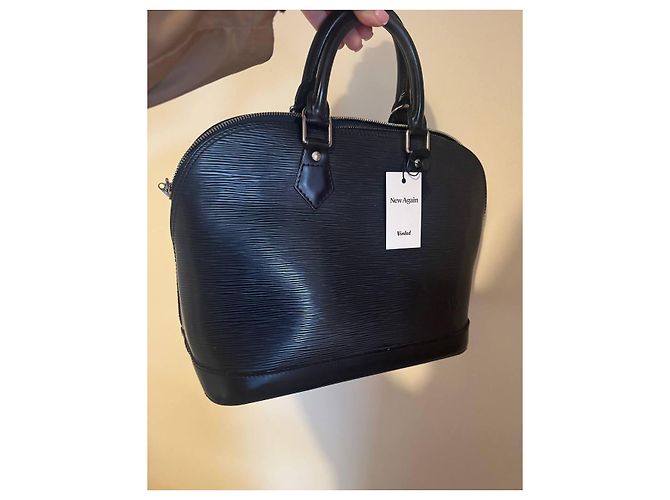 Louis Vuitton Alma PM in pelle Epi nera con hardware dorato Nero - vista 2