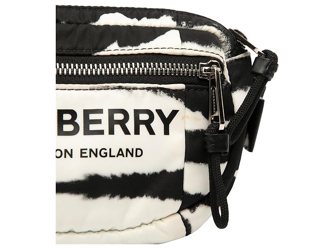 Belt bag in nylon con stampa zebra bianca e logo Burberry Bianco - vista 8