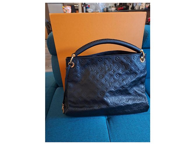 Borsa a mano Louis Vuitton Artsy in pelle nera Nero - vista 2