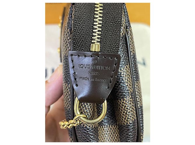 Clutch Louis Vuitton Eva in pelle marrone - vista 6