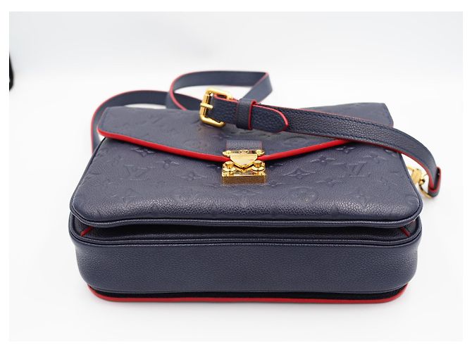 Borsa Louis Vuitton Metis in Pelliccia Blu Navy - vista 9