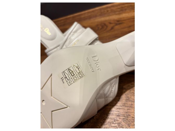 Dior Leder Mules Weiß Größe 40 - Ansicht 3