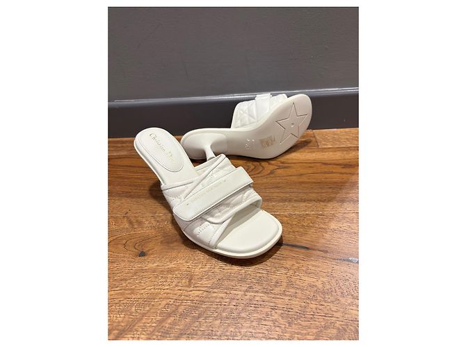 Dior Leder Mules Weiß Größe 40 - Ansicht 7