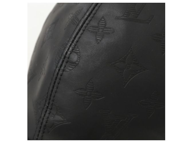 Cappello Monogram Shadow Louis Vuitton Nero - vista 11