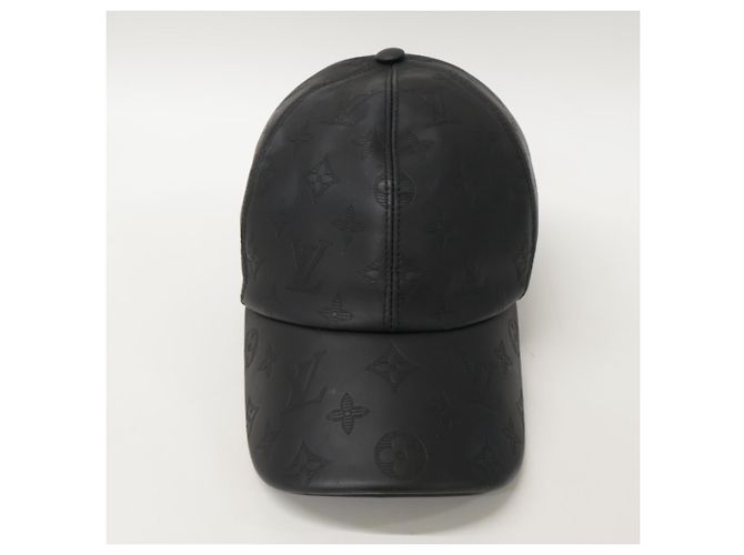 Cappello Monogram Shadow Louis Vuitton Nero - vista 2