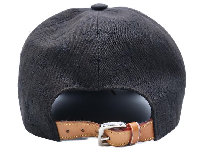 Cappello Essenziale Monogram Louis Vuitton Nero - vista 4