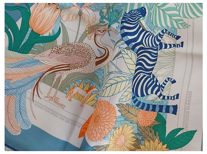 Edición muy limitada (100 ejemplares) bufanda Hermès 90 "Paraíso precioso" Azul Verde - vista 17