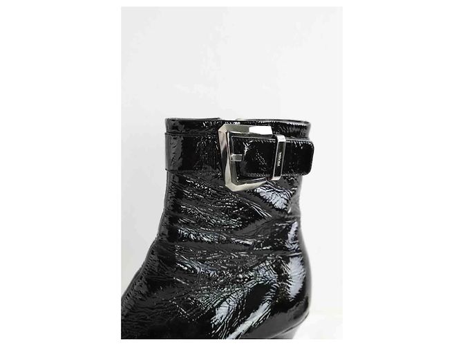 Prada Botas de hebilla de cuero charol negro - vista 4