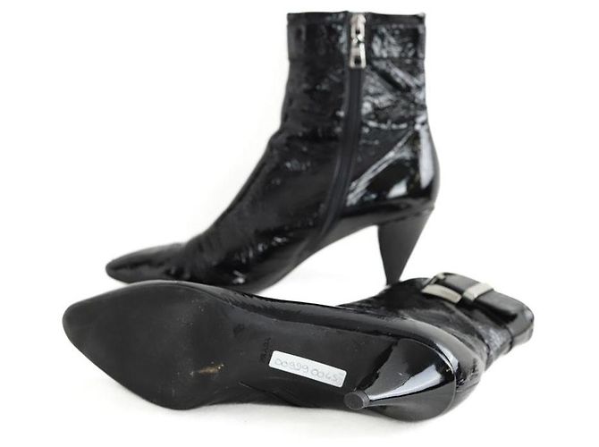 Prada Botas de hebilla de cuero charol negro - vista 6