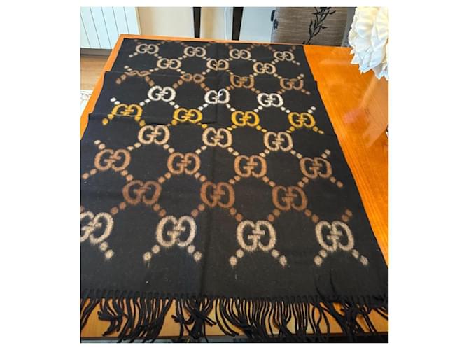 Sciarpa Gucci in lana nera Nero - vista 2