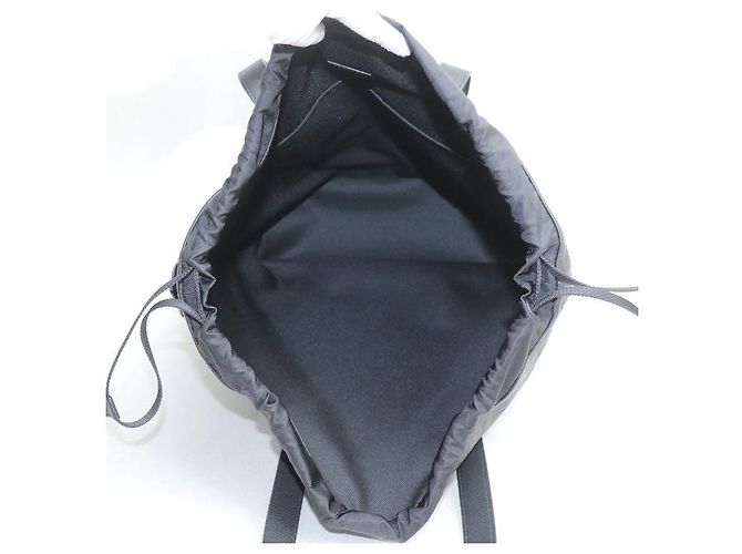 Sac à main Helmet Monogram Shadow de Louis Vuitton Noir - vue 3